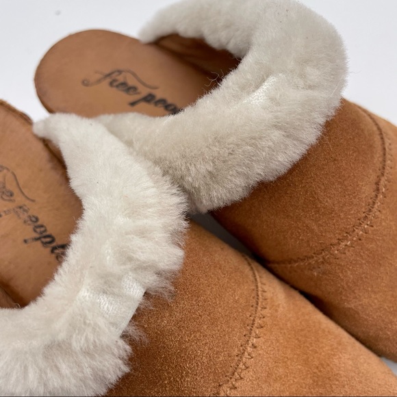Free People Chalet Suede Slip On Clog EU 38/7.5M - Picture 10 of 12